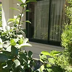 Ber Mai Inci Hotel
