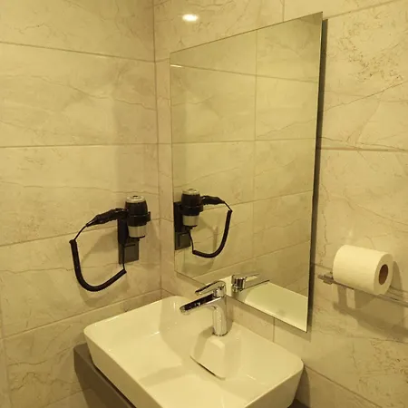 Ber Mai Inci Hotel