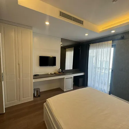 Ber Mai Inci Otel