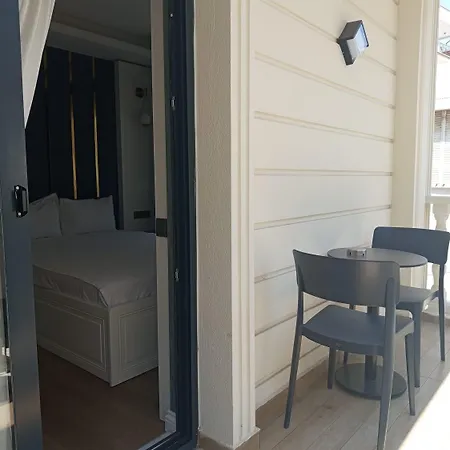 Ber Mai Inci * Αττάλεια